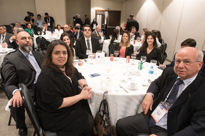 Web_GCA_2681